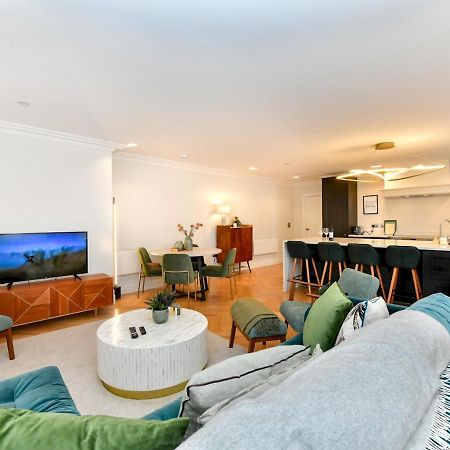 Pass The Keys Beautiful 2 Bed Apartment With Parking In The Bay カーディフ エクステリア 写真