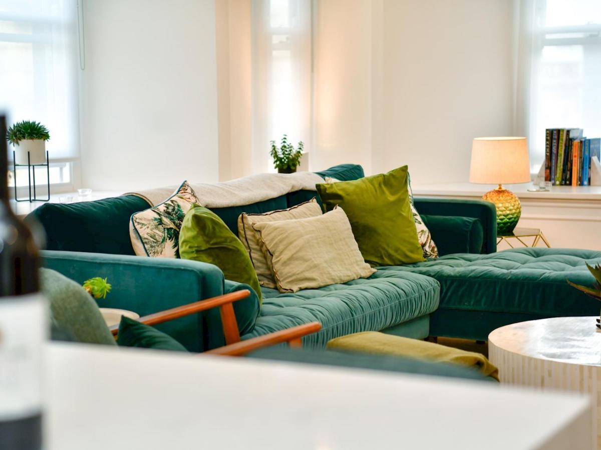 Pass The Keys Beautiful 2 Bed Apartment With Parking In The Bay カーディフ エクステリア 写真